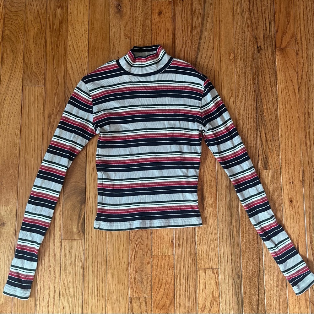 Brandy Melville Long Sleeve Turtleneck Top